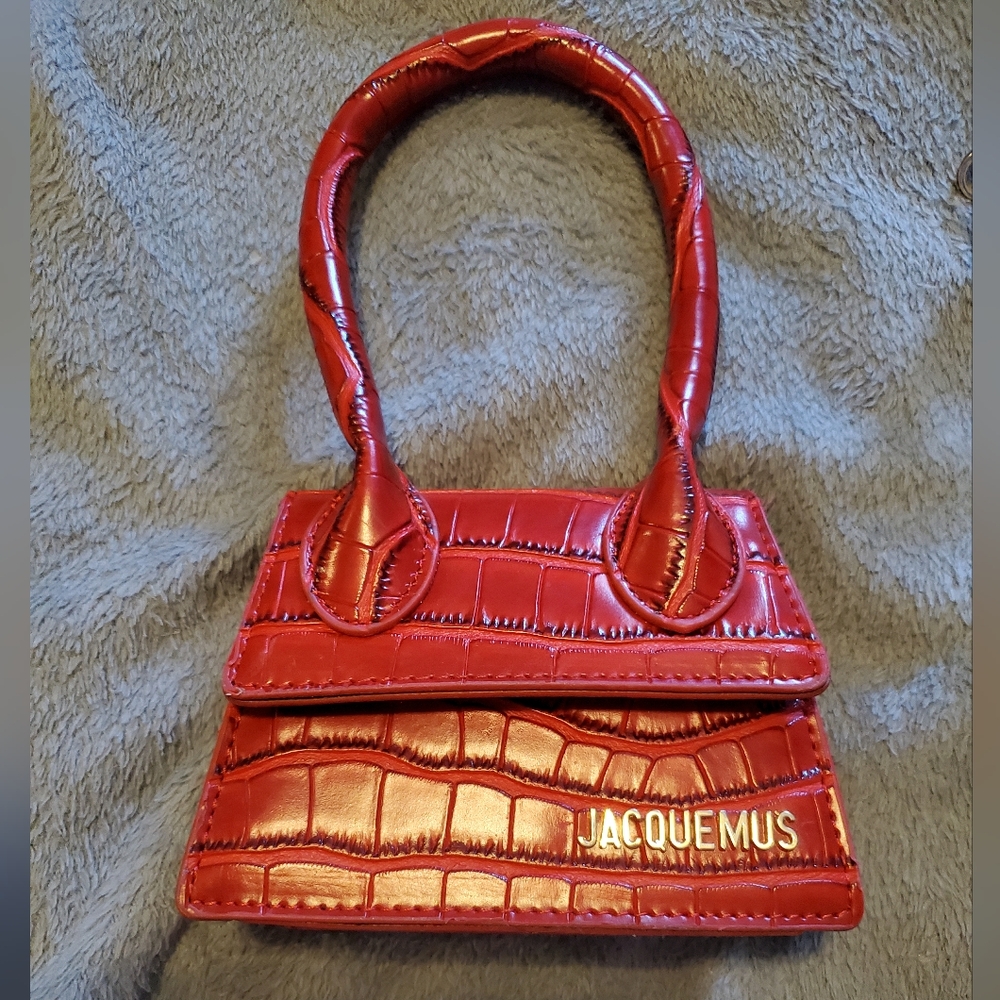 Jacquemus Le Chiquito Croc-Embossed Leather Crossbody Bag - Picture 4 of 9